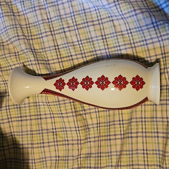 Beautiful vintage Ukranian design funnel vase - Picture 1 of 8